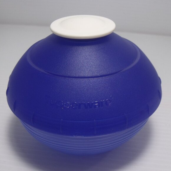 Tupperware Squeeze It Gourmet Cake Icing Decorator Ball Blue 5 Tips - Picture 2 of 7
